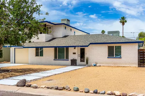 Exterior - 3038 E Avalon Dr, Phoenix, AZ 85016 photo 4 of 15