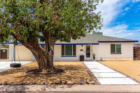 Exterior - 3038 E Avalon Dr, Phoenix, AZ 85016 photo 2 of 15