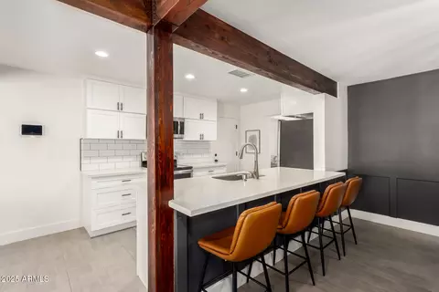 Kitchen - 3038 E Avalon Dr, Phoenix, AZ 85016 photo 1 of 3