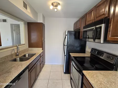 3600 N Hayden Rd #2506, Scottsdale, AZ 85251