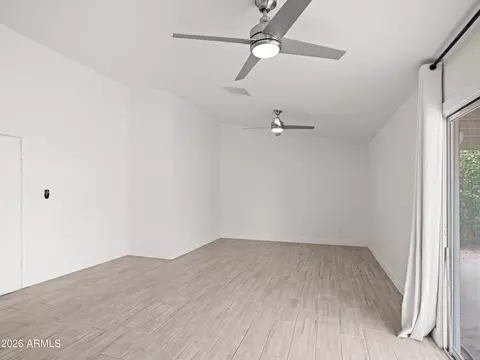 Living - 928 E Hope St, Mesa, AZ 85203 photo 1 of 6