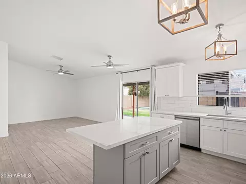 Kitchen - 928 E Hope St, Mesa, AZ 85203 photo 1 of 9