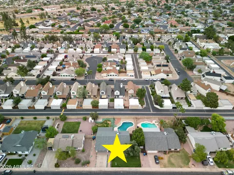 View/Area - 928 E Hope St, Mesa, AZ 85203 photo 2 of 2
