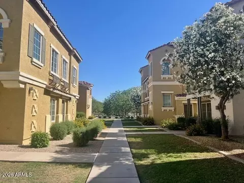 Exterior - 4285 E Jasper Dr, Gilbert, AZ 85296 photo 2 of 6
