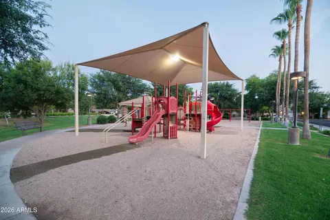 View/Area - 4285 E Jasper Dr, Gilbert, AZ 85296 photo 1 of 2