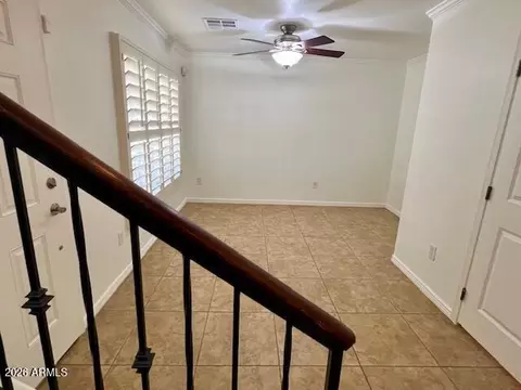 Living - 4285 E Jasper Dr, Gilbert, AZ 85296 photo 2 of 4