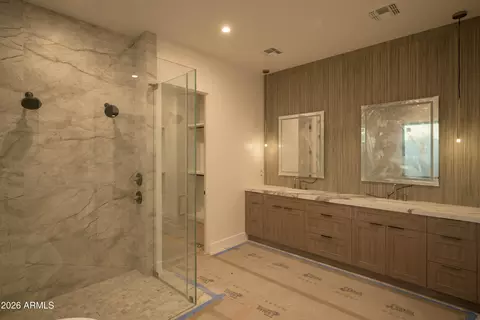 4237 N 41st Pl, Phoenix, AZ 85018 photo 3