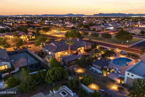 View/Area - 2971 E Oriole Dr, Gilbert, AZ 85297 photo 10 of 17