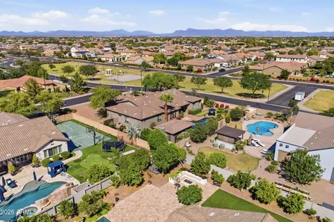View/Area - 2971 E Oriole Dr, Gilbert, AZ 85297 photo 3 of 17