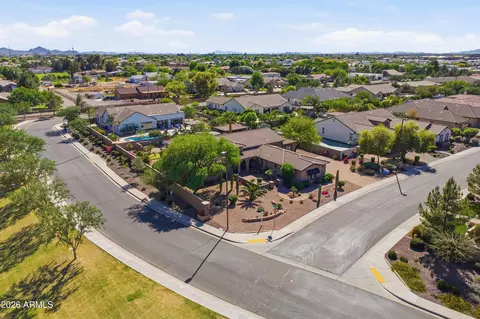 View/Area - 2971 E Oriole Dr, Gilbert, AZ 85297 photo 6 of 17