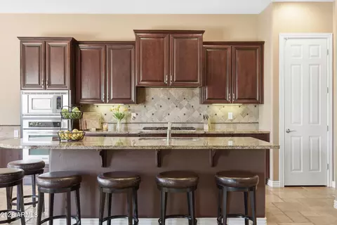 Kitchen - 2971 E Oriole Dr, Gilbert, AZ 85297 photo 1 of 9