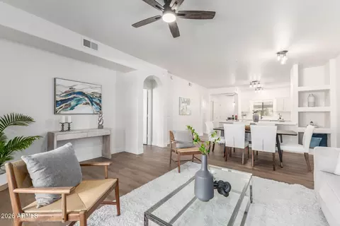 920 E Devonshire Ave #2020, Phoenix, AZ 85014