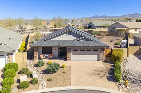 414 N La Paz St, Dewey, AZ 86327