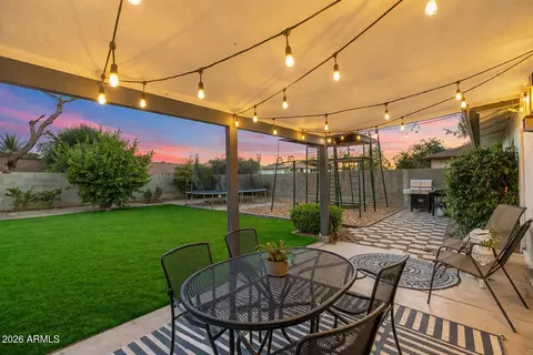 Exterior - 3943 W Willow Ave, Phoenix, AZ 85029 photo 4 of 9