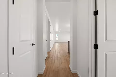 Entry Way - 6741 E Vaquero Cir, Hereford, AZ 85615 photo 6 of 8