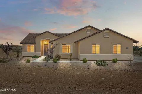 Exterior - 6741 E Vaquero Cir, Hereford, AZ 85615 photo 12 of 12