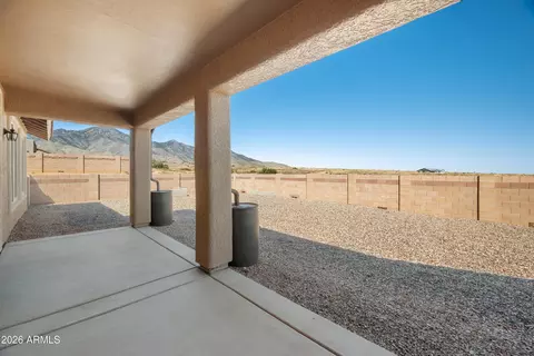 Exterior - 6741 E Vaquero Cir, Hereford, AZ 85615 photo 4 of 12