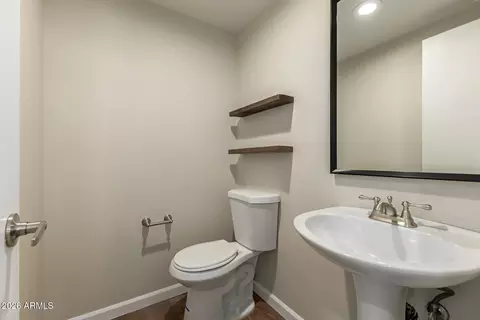 Bath - 20007 N 33rd St, Phoenix, AZ 85050 photo 2 of 2