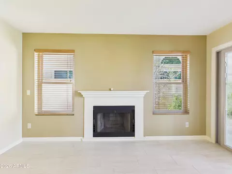 Living - 2750 E Rock Wren Rd, Phoenix, AZ 85048 photo 2 of 9