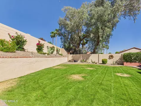 Exterior - 2750 E Rock Wren Rd, Phoenix, AZ 85048 photo 21 of 27
