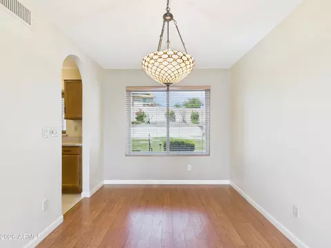 Dining - 2750 E Rock Wren Rd, Phoenix, AZ 85048 photo 1 of 1