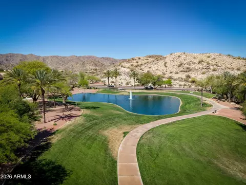 View/Area - 2750 E Rock Wren Rd, Phoenix, AZ 85048 photo 9 of 10