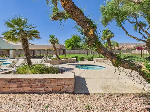 Exterior - 2750 E Rock Wren Rd, Phoenix, AZ 85048 photo 24 of 27