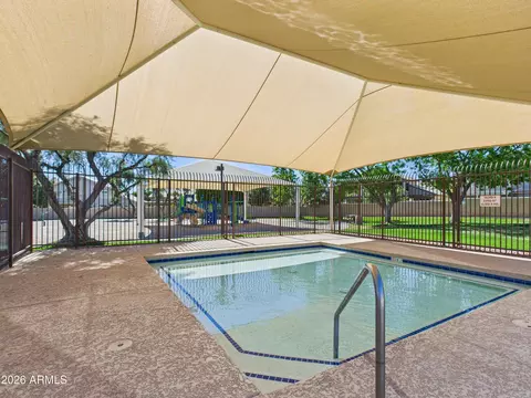 Exterior - 2750 E Rock Wren Rd, Phoenix, AZ 85048 photo 26 of 27