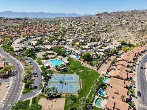 View/Area - 2750 E Rock Wren Rd, Phoenix, AZ 85048 photo 3 of 10