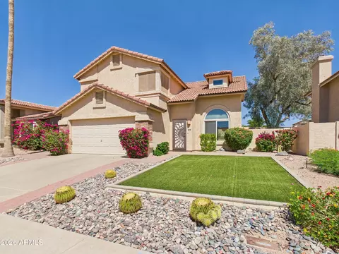 2750 E Rock Wren Rd, Phoenix, AZ 85048