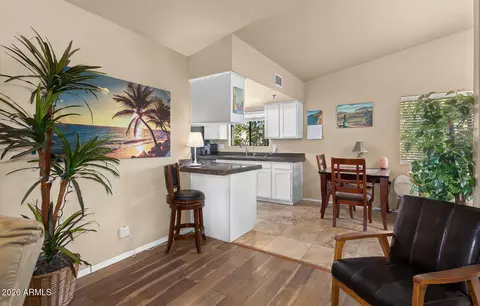 3031 N Civic Center Plz #334, Scottsdale, AZ 85251