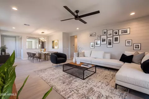 6952 W Pedro Ln, Laveen, AZ 85339
