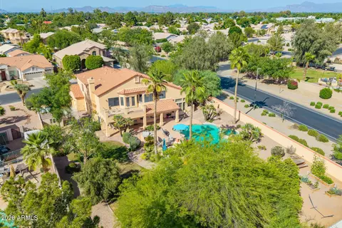 View/Area - 2175 E Sierra Madre Ave, Gilbert, AZ 85296 photo 3 of 8