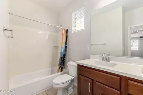 Bath - 3469 E Indigo St, Gilbert, AZ 85298 photo 3 of 3