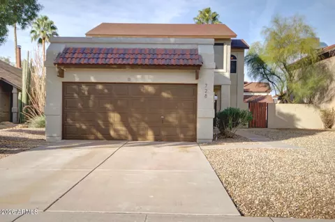 728 N Hazelton Dr, Chandler, AZ 85226