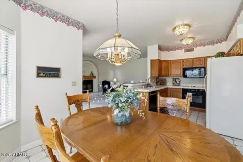 Dining - 1919 E Clipper Ct, Gilbert, AZ 85234 photo 6 of 6