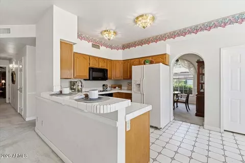 Kitchen - 1919 E Clipper Ct, Gilbert, AZ 85234 photo 1 of 3