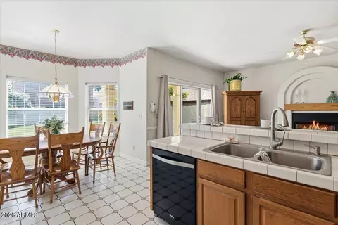 Kitchen - 1919 E Clipper Ct, Gilbert, AZ 85234 photo 3 of 3