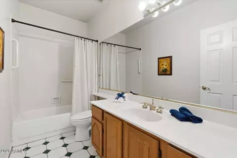 Bath - 1919 E Clipper Ct, Gilbert, AZ 85234 photo 1 of 4