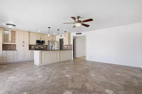 Living - 3950 W Aster Dr, Phoenix, AZ 85029 photo 1 of 4