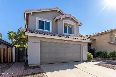 Exterior - 4043 E Meadow Dr, Phoenix, AZ 85032 photo 4 of 23