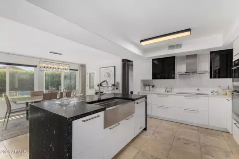 Kitchen - 4043 E Meadow Dr, Phoenix, AZ 85032 photo 1 of 3