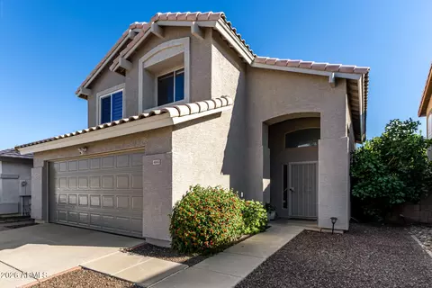 Exterior - 4043 E Meadow Dr, Phoenix, AZ 85032 photo 6 of 23