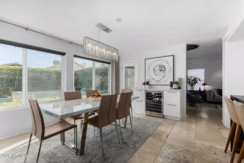 Dining - 4043 E Meadow Dr, Phoenix, AZ 85032 photo 2 of 2
