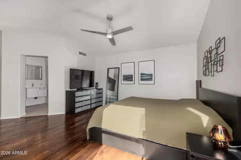 Bedroom - 4043 E Meadow Dr, Phoenix, AZ 85032 photo 3 of 7