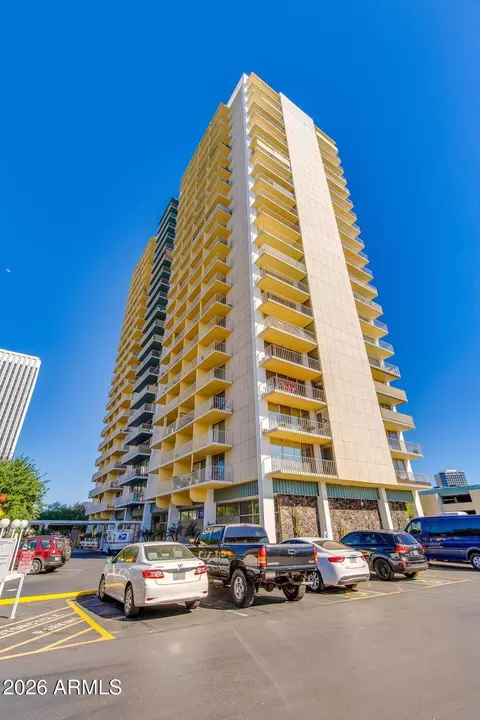 207 W Clarendon Ave W #E16, Phoenix, AZ 85013