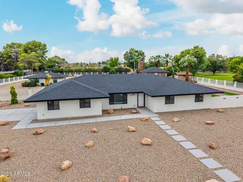 Exterior - 803 E Melody Dr, Gilbert, AZ 85234 photo 45 of 50