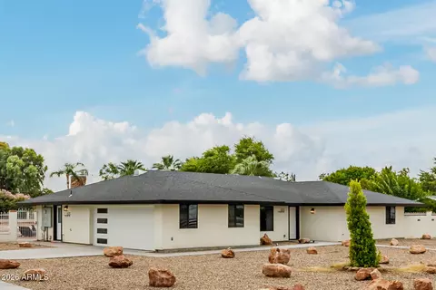Exterior - 803 E Melody Dr, Gilbert, AZ 85234 photo 7 of 50