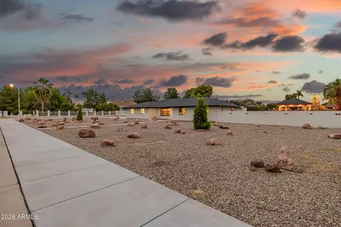 Exterior - 803 E Melody Dr, Gilbert, AZ 85234 photo 2 of 50