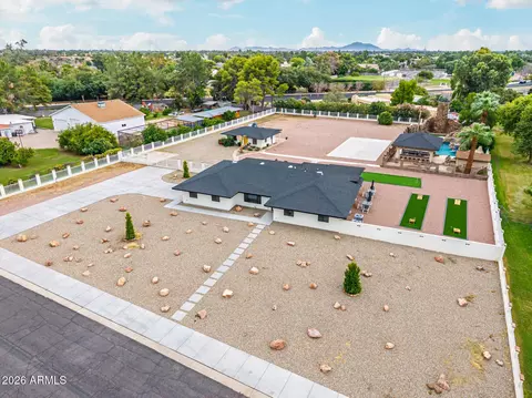 View/Area - 803 E Melody Dr, Gilbert, AZ 85234 photo 3 of 12